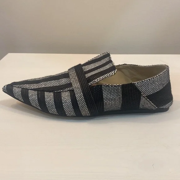 Zara Striped Flats -> Zara Striped flats - Picture 4 of 10